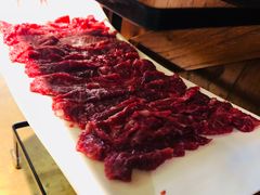 -左庭右院鲜牛肉火锅(金山万达店)