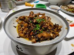 -鑫悦楼煎蟹·16年海鲜大排档