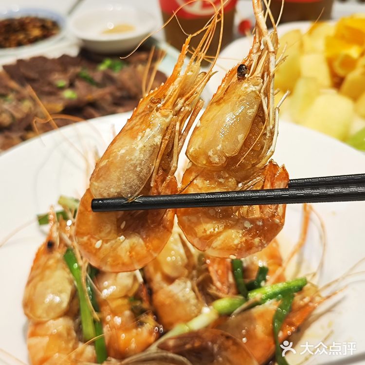 就冲这菜名，跨年夜我也要来这里吃