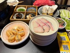 -牛牛和牛海鲜粥底火锅(长虹国际城店)
