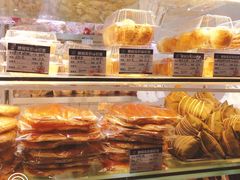 -白玉兰食品甜凤店(合生汇店)