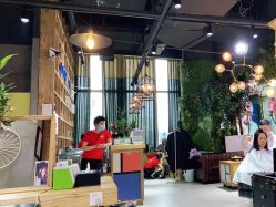 -爱上瑞卡美发沙龙