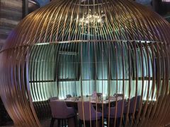 -荣誉国际酒店-云顶旋转餐厅