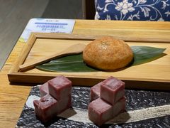 飞鱼籽墨鱼滑-湊湊火锅·茶憩(石家庄万象城店)