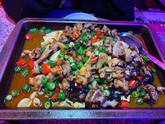 -蛙来哒(湖州东吴银泰百货店)