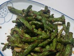-嗨辣小聚·盘锦河蟹·海鲜烧烤龙虾(盘锦十年好店)