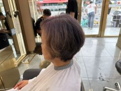 -一東造型烫发染发