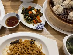 -炉旺斋上海小笼包·小馄饨