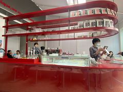 -UNI UNI(环亚凯瑟琳店)