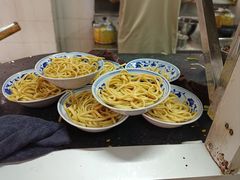 -珠宝街老左杂酱面馆