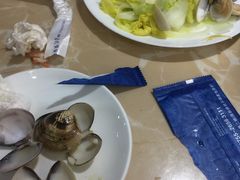 -海大大蒸汽海鲜餐厅·粤菜·特色小炒(欢乐颂店)