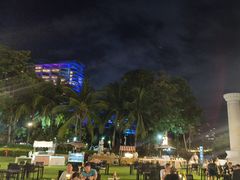 -JW万豪厨房餐厅·滨海草坪烧烤·海鲜·海景(三亚绿发山海天JW万豪酒店)