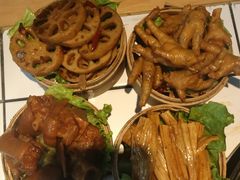 -瓜西西重庆火锅(花溪店)