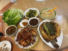 -岩保农家乐