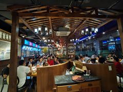 大堂-老长沙湘菜馆(凤凰路店)