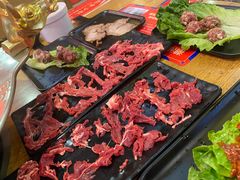 -九记潮汕现切鲜牛肉自助火锅(新开铺店)