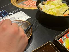 -山川小町·极番烧肉(新地假日广场店)