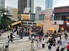 -中航城君尚购物中心