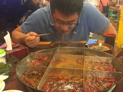 -重庆老火锅王(西安北路店)