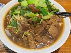 -老天桥酱肉烧饼夹肘子(天桥店)