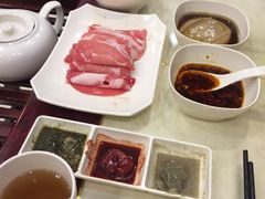 -满旗楼 北京烤鸭·涮羊肉火锅(武昌店)