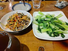 炝炒小油菜-蜗牛的家旅行主题云南菜餐厅.小酒馆(护国寺店)