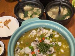 -重庆鸡公煲·青锅花椒鱼(牡丹江路店)
