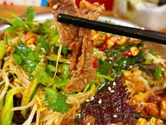 -周良天山牛杂城(天山路总店)