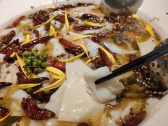 老坛子酸菜鱼（鲈鱼3-4人份）-太二酸菜鱼(广州IFC国金天地店)