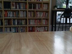 -开福区24小时自助图书馆(营盘东路)