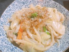 红烧肉炒乌冬-角落里(中山公园店)
