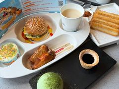 -海底捞火锅(璞丽中心店)