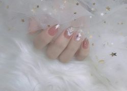 -EAST日式美甲美睫沙龙