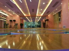 -珠穆朗玛健身中心