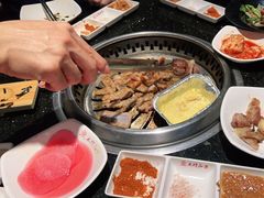 -木槿花韩式炭烤·熟成肉工坊(孙文东路店)