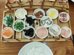 -双桥园·云南过桥米线(古城南门店)