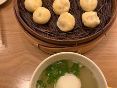-佬钱湾仔(衣裳街店)