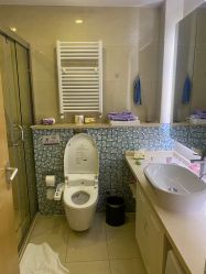 -海豚湾高端月子会所(黄浦店)