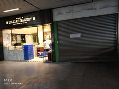 -全家便利店(江湾镇站店)