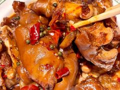 -嗨辣小聚·盘锦河蟹·海鲜烧烤龙虾(盘锦十年好店)
