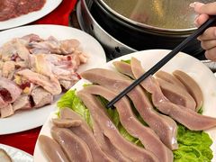 -花苑美食横琴生蚝火锅(拱北粤华路店)