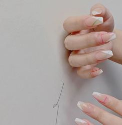 -瑞丽美甲