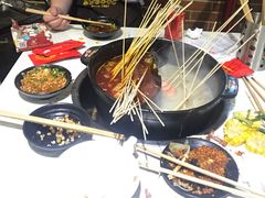 -钢管厂歆瑞源油卤串串香(春熙路太古里店)