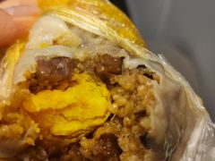咸蛋黄大烧卖-白玉兰食品(中山公园龙之梦店)