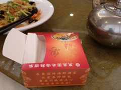 -东豪园林海鲜酒家(南港路辅路店)