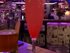 -爱啤精酿·民谣酒馆(滨江店)