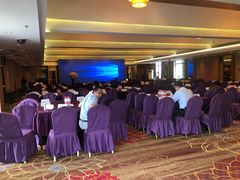 -杭州海华满陇度假酒店