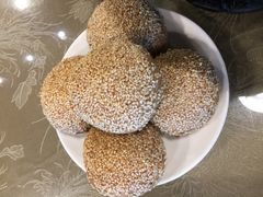 芝麻烧饼-烤肉宛饭庄(北新桥店)