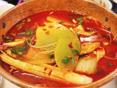 -成都你六姐·牛肉冒菜·麻辣香锅(长泰广场店)