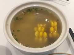 -丹江口渔村·湘味厨房(桃园店)